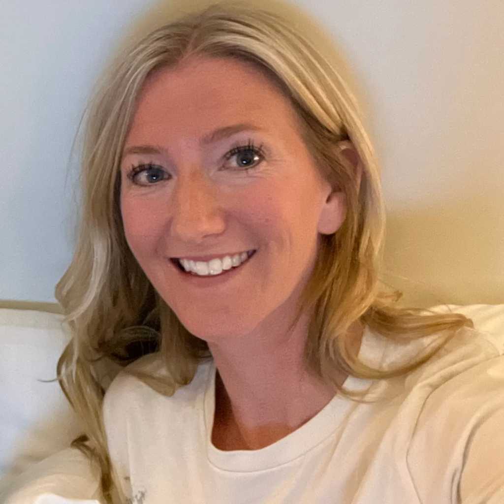 alycia-bentley-dental-alberta