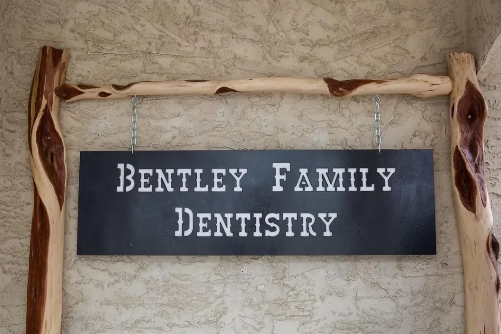 contact_bentley_dentist